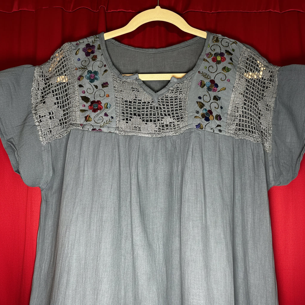 Daisy Embroidered Lace Neck Dress Daisy Embroidered Lace Neck Dress