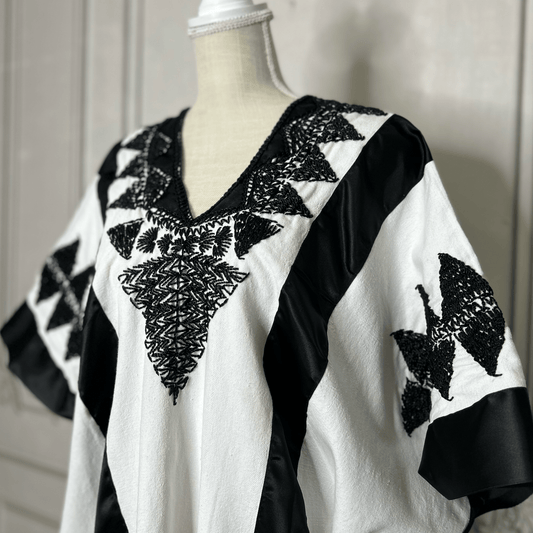 Oaxacan Huipil Dress - Mixtec Jamiltepec Oaxacan Huipil Dress - Mixtec Jamiltepec