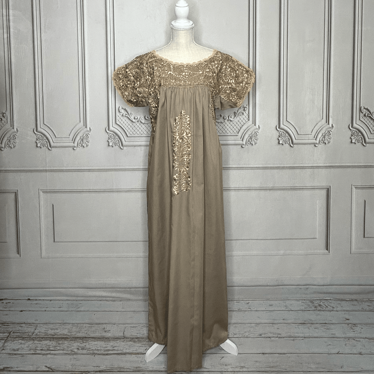 San Antonino Gala Dress - Long Gold San Antonino Gala Dress - Long Gold