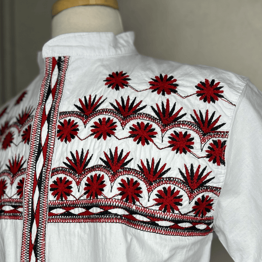 Santa Maria Men's Embroidered Guayabera - Short Sleeve Santa Maria Men's Embroidered Guayabera - Short Sleeve