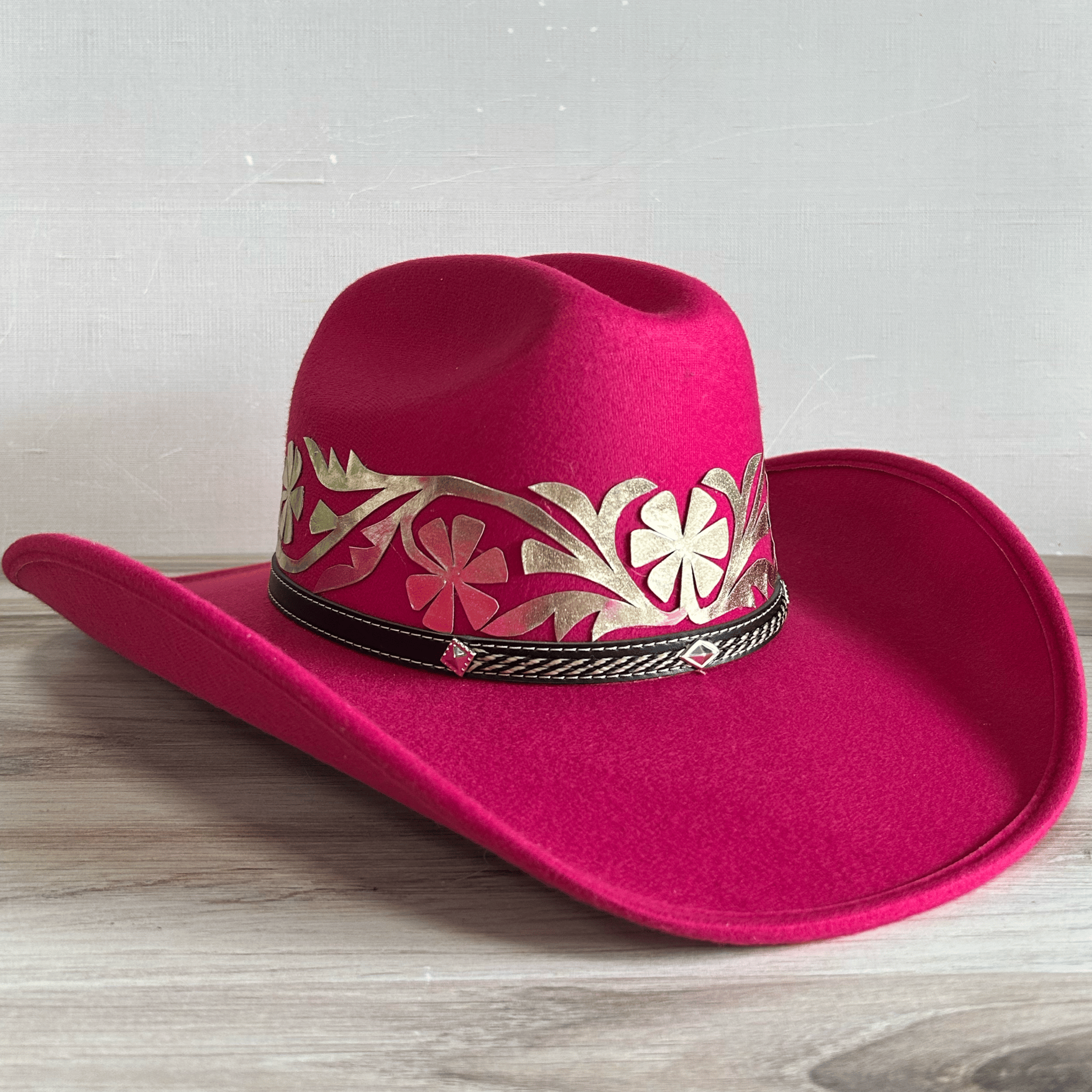 Hot pink SUEDE COWBOY HAT Pink fuchsia revolver gun rose floral burned suede wide brim  main image 3