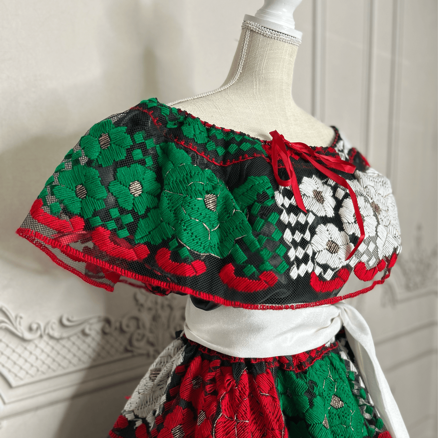 Traditional Chiapas de Corzo Dress - Adult - Tri-Color Traditional Chiapas de Corzo Dress - Adult - Tri-Color