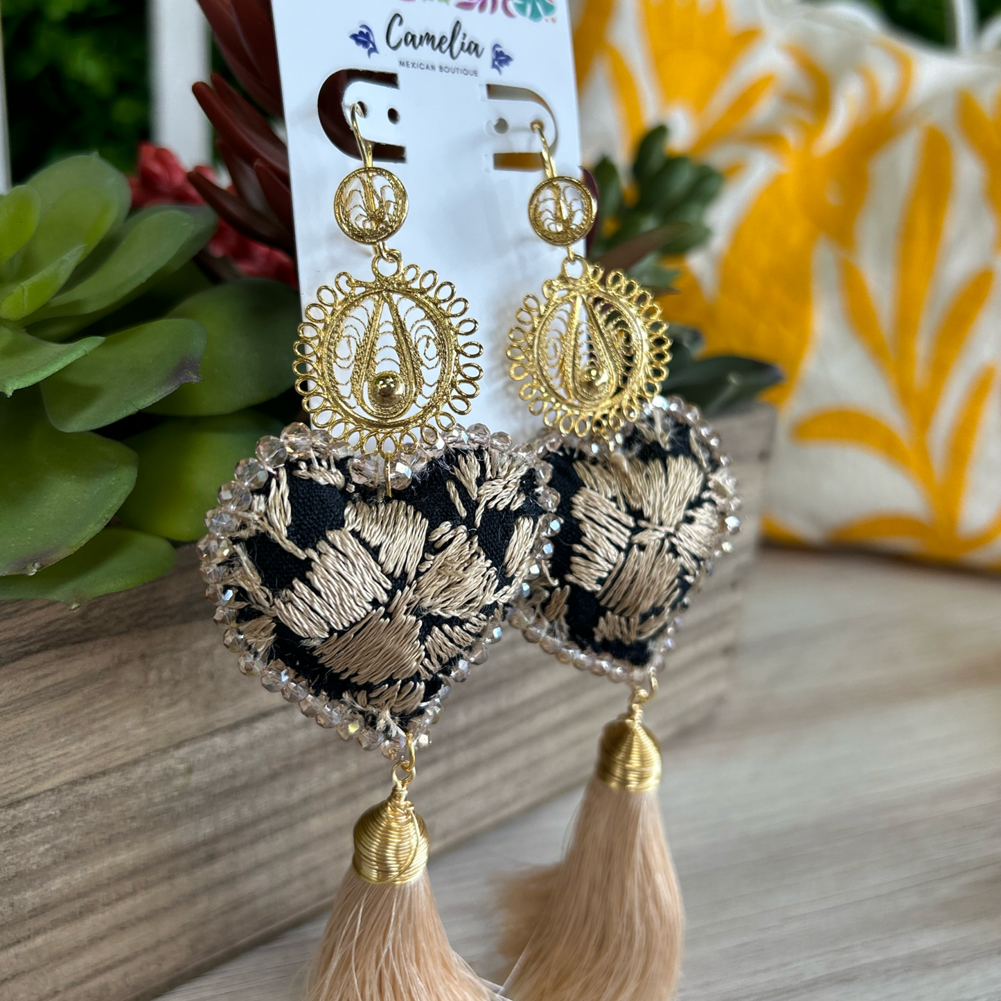 San Antonino Mexican Embroidered Heart Earrings - Golden Black