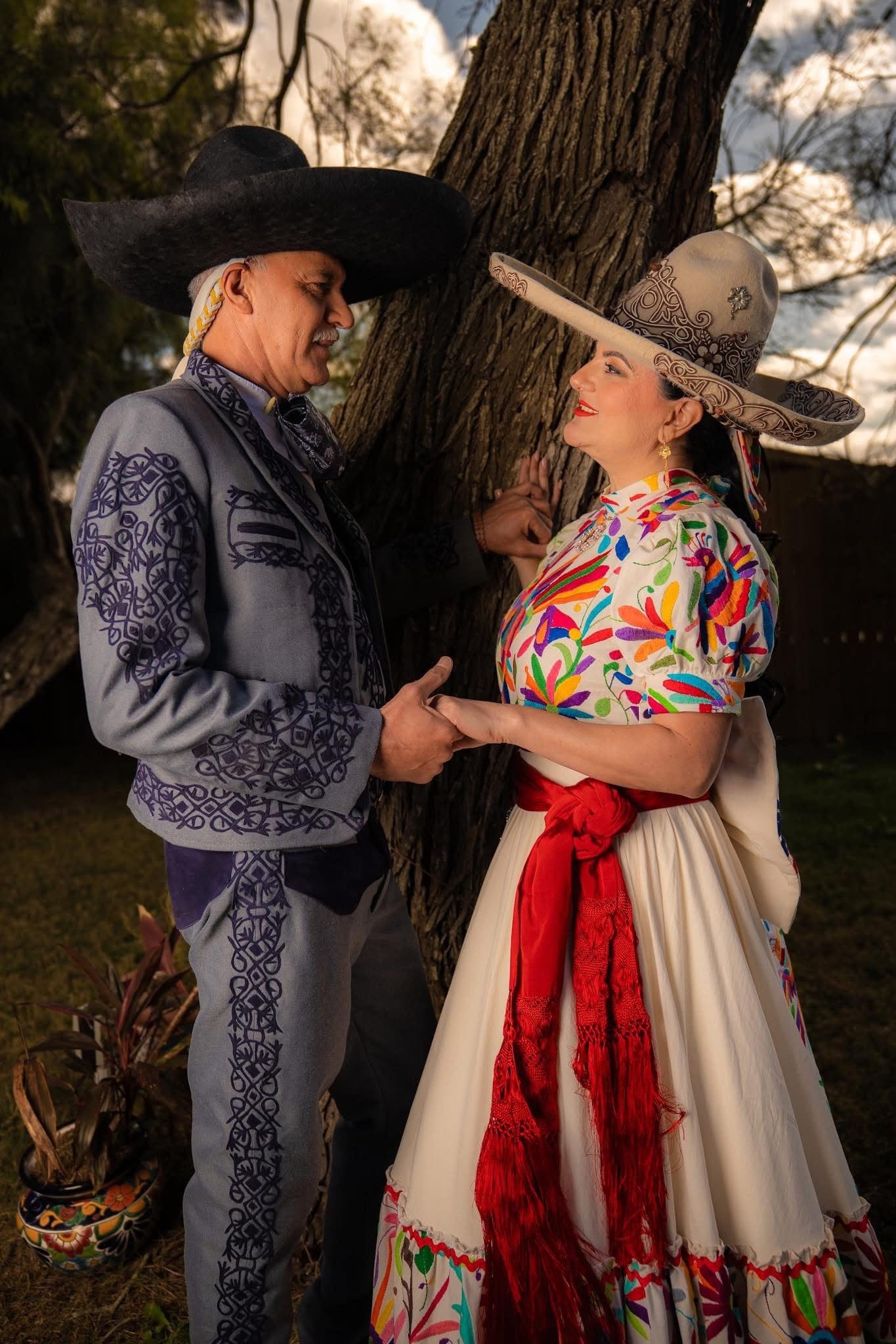 Authentic Mexican Clothing and Accessories – Camelia Mexican Boutique