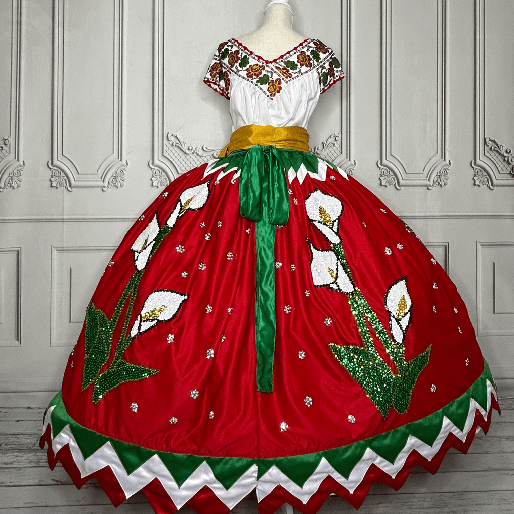 China Poblana Gala Outfit - Red Alcatraz China Poblana Gala Outfit - Red Alcatraz