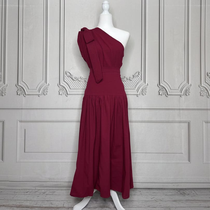 Cotton One Shoulder Blouse and Skirt Set - Bow Detail Cotton One Shoulder Blouse and Skirt Set - Bow Detail