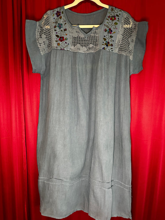 Daisy Embroidered Lace Neck Dress Daisy Embroidered Lace Neck Dress