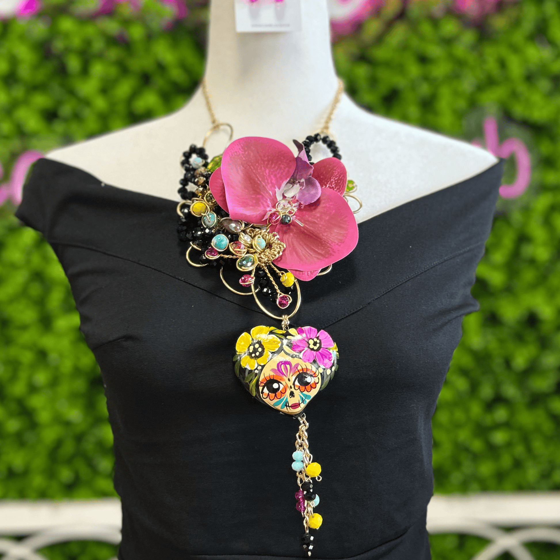 Day of the Dead Necklace Set - Ceramic Heart - Pink Day of the Dead Necklace Set - Ceramic Heart - Pink