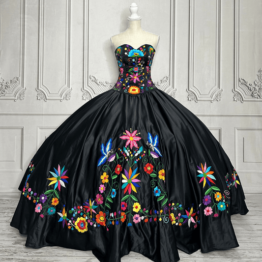 Embroidered Mexican Quinceanera Dress - Mariposa 2