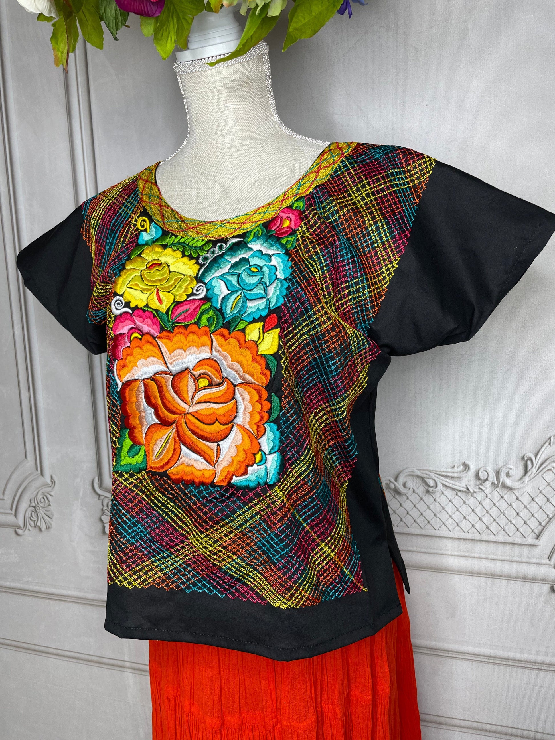 Frida Kahlo Huipil Blouse Stretch Flower