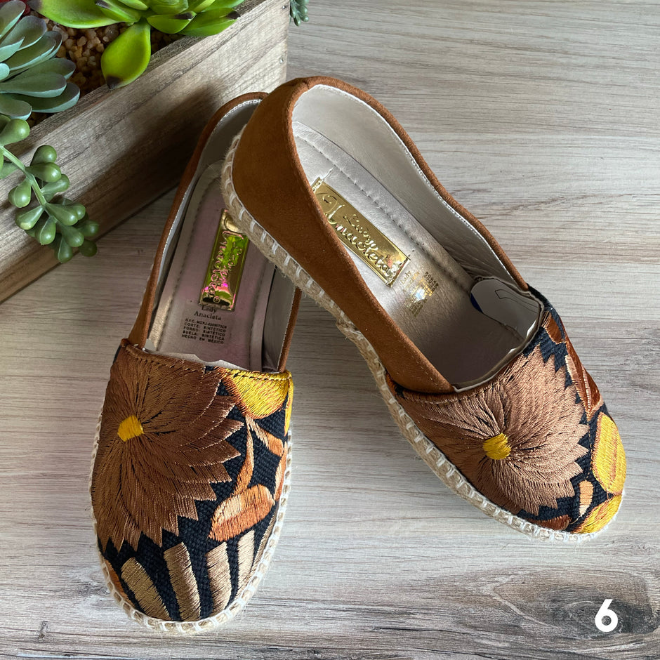 Shoes – Camelia Mexican Boutique