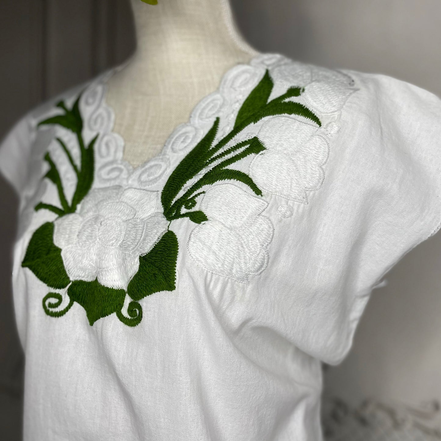 Mexican Blouse White on White Zinacantan