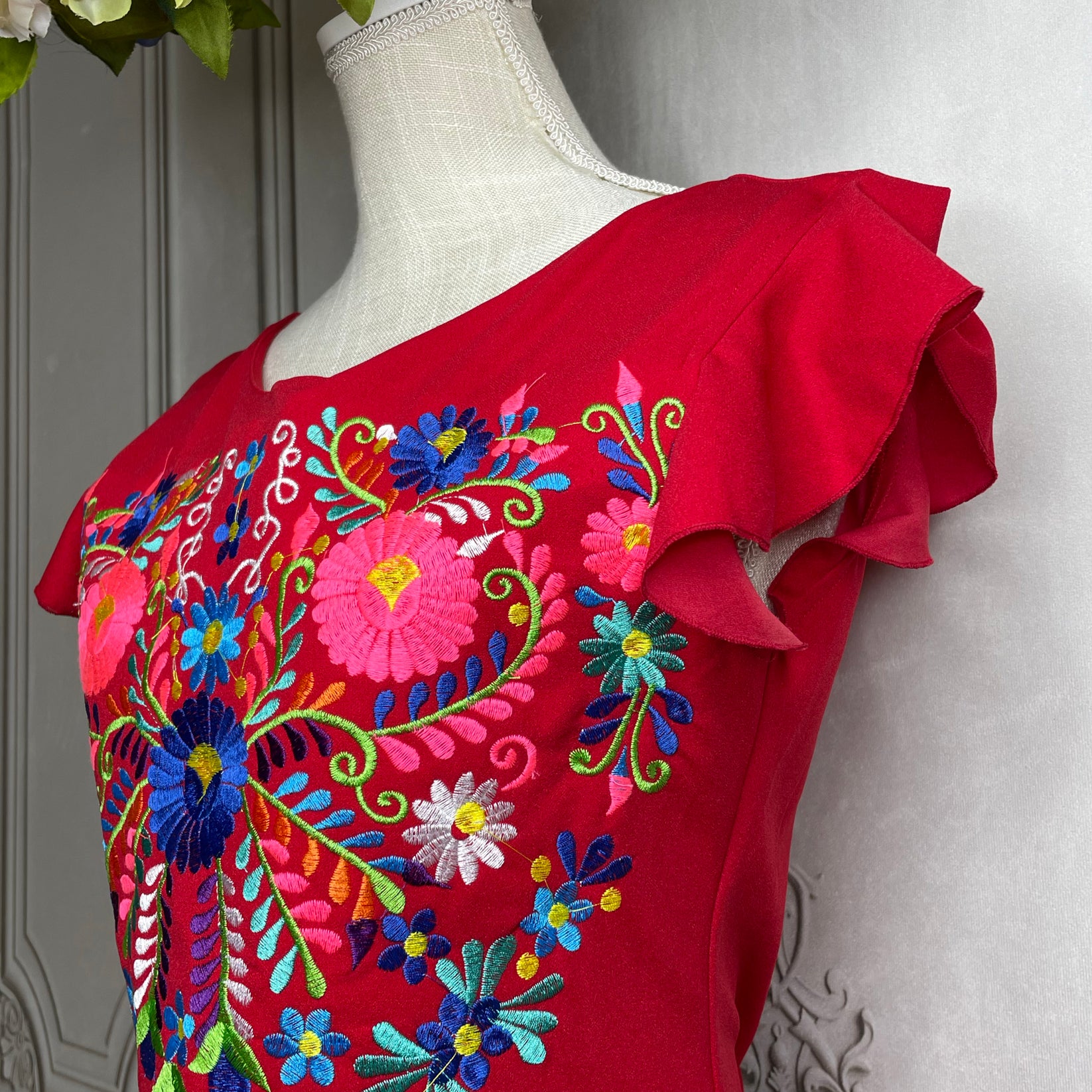 Daisy Side Slit Evening Maxi Dress – Camelia Mexican Boutique