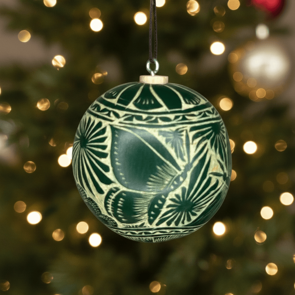 Jícara Natural Hand-Carved Christmas Ornament GREEN Jícara Natural Hand-Carved Christmas Ornament GREEN
