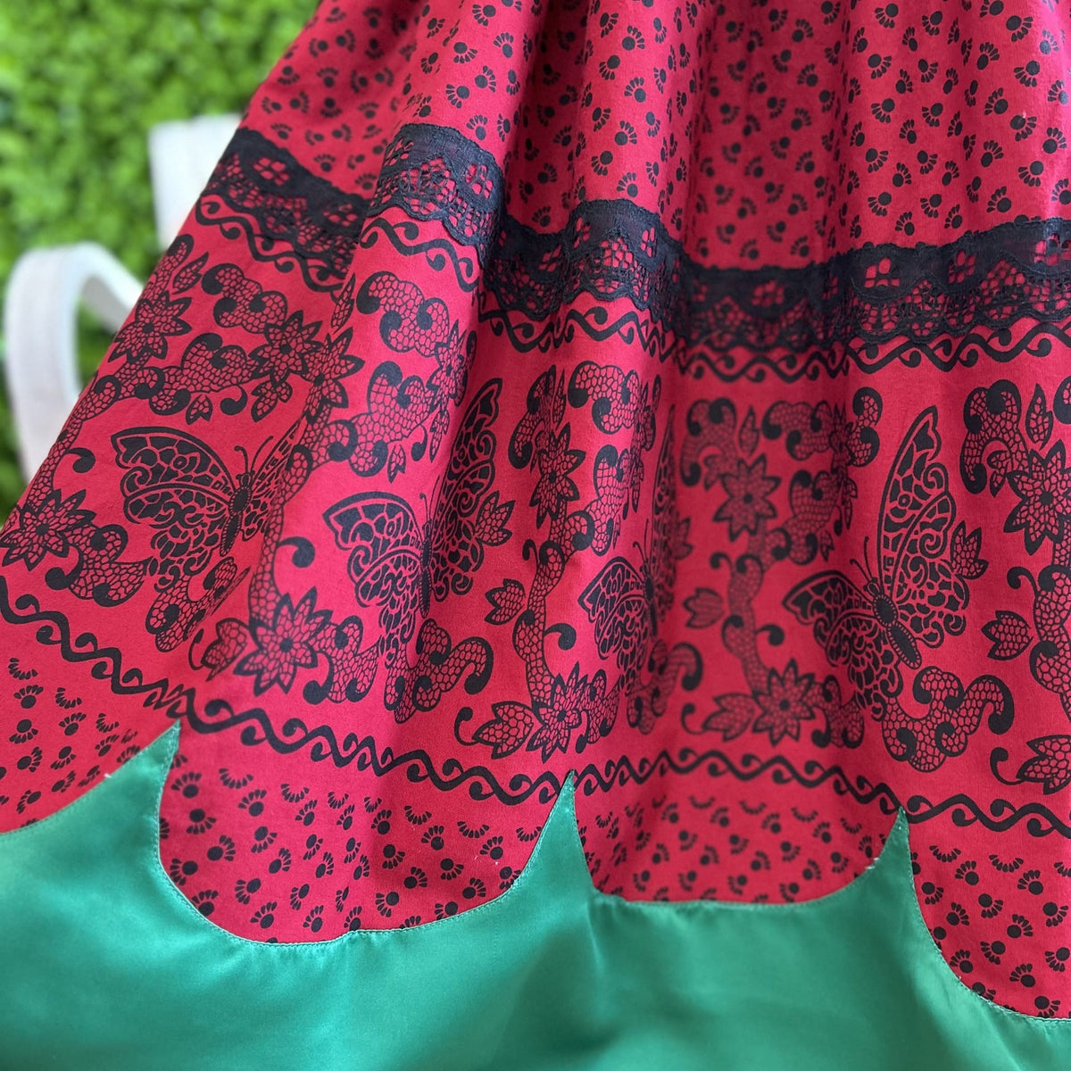La Galereña Mexican Guanajuato Outfit - Women La Galereña Mexican Guanajuato Outfit - Women
