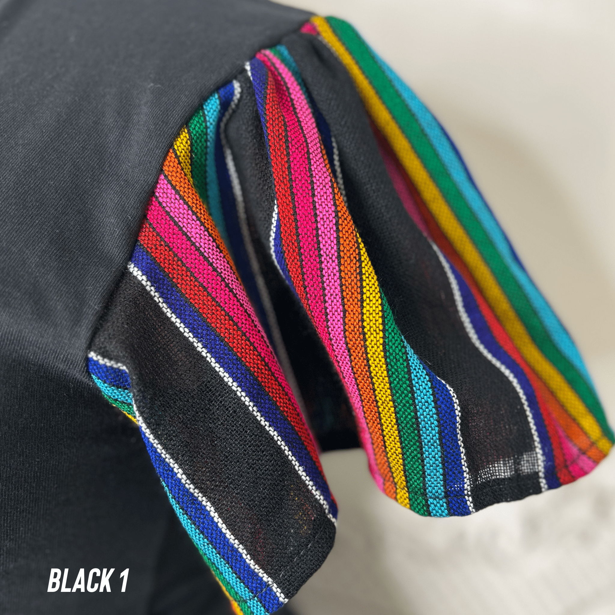 Loteria T-Shirt Cambaya Sleeve - LA LUNA Loteria T-Shirt Cambaya Sleeve - LA LUNA