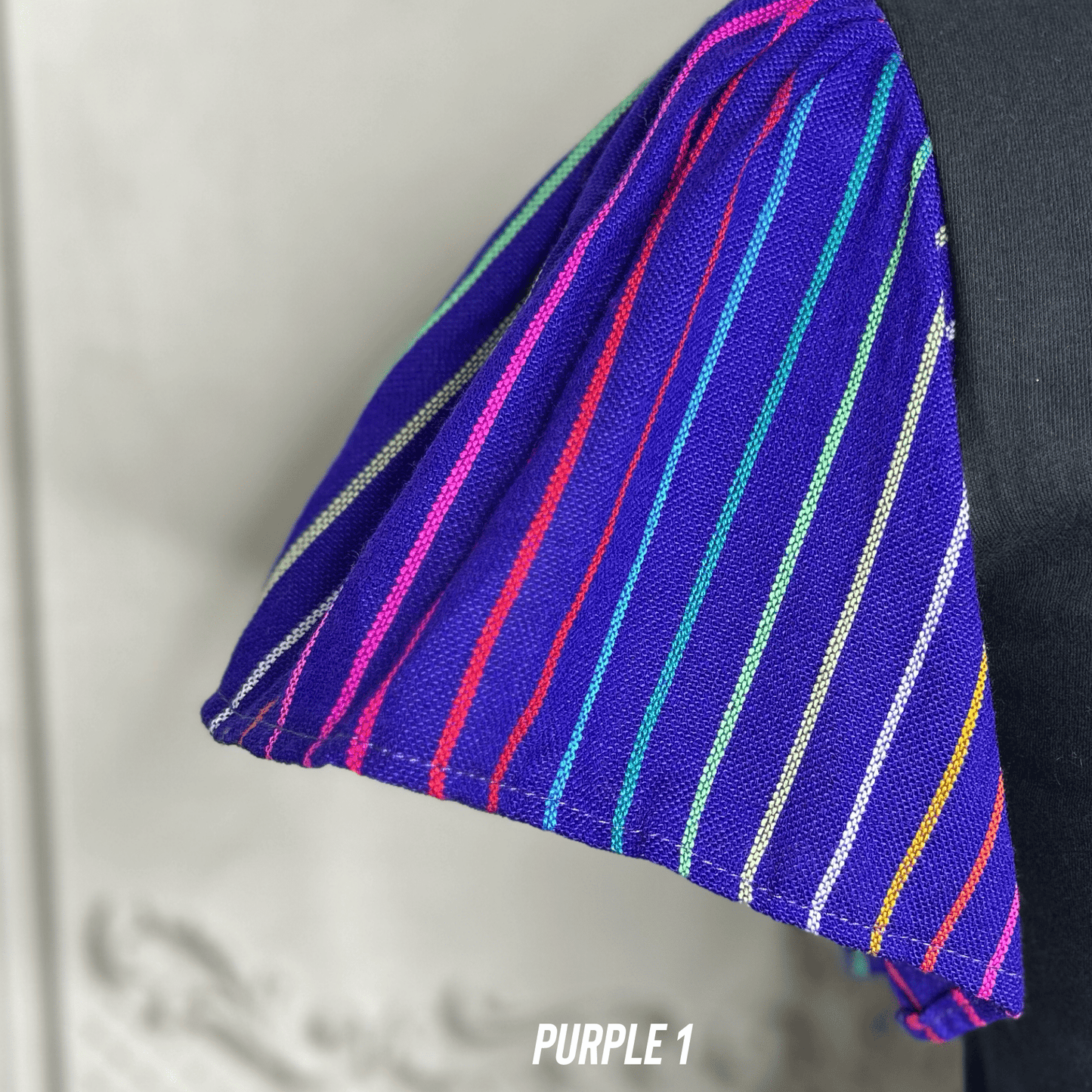 Loteria T-Shirt Cambaya Sleeve - LA ROSA Loteria T-Shirt Cambaya Sleeve - LA ROSA