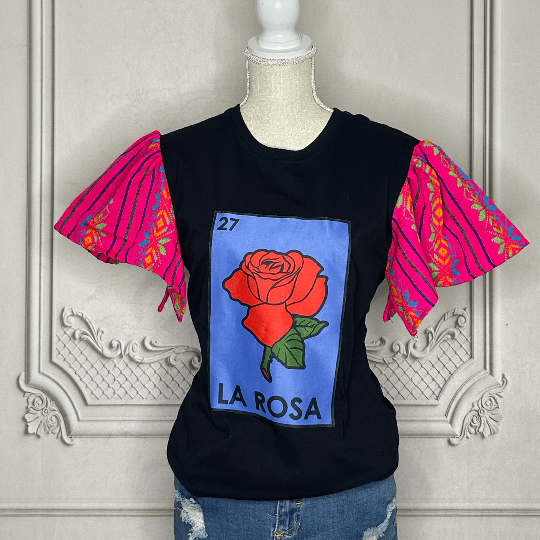 Loteria T-Shirt Cambaya Sleeve - LA ROSA Loteria T-Shirt Cambaya Sleeve - LA ROSA