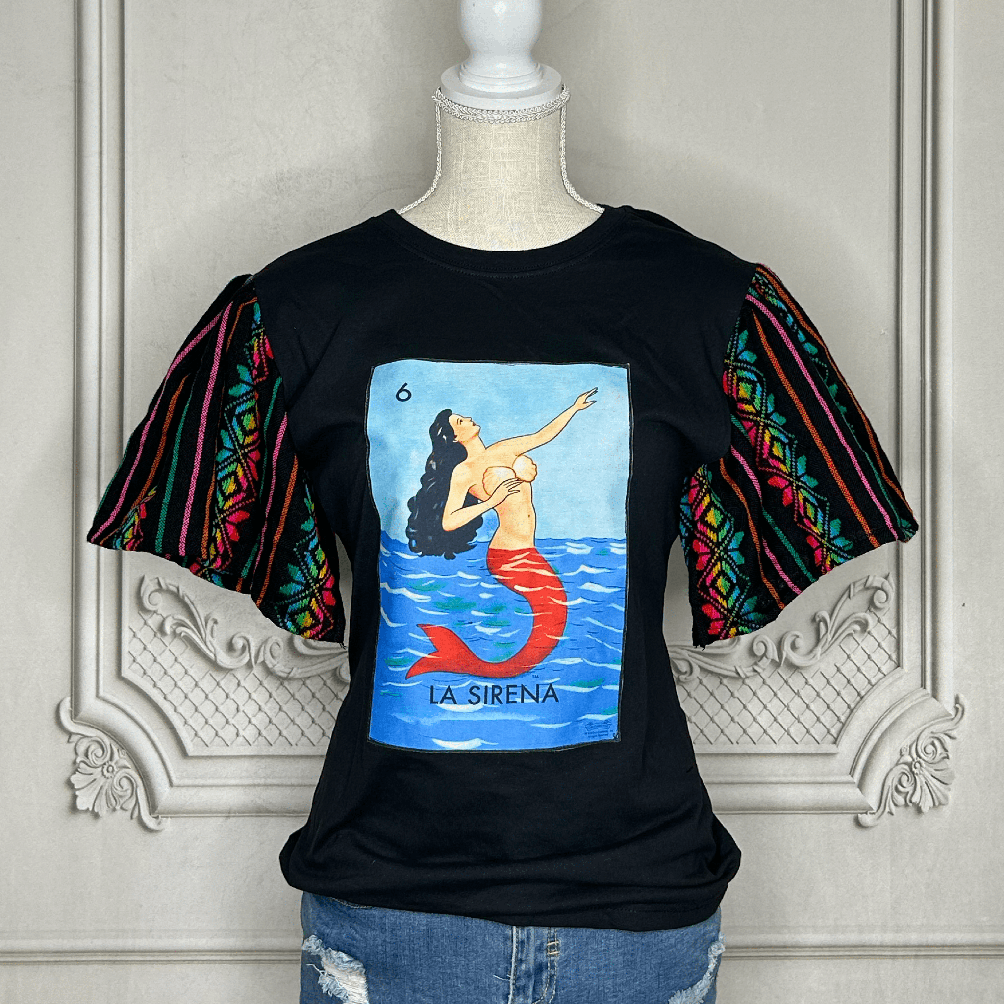 Loteria T-Shirt Cambaya Sleeve - LA SIRENA Loteria T-Shirt Cambaya Sleeve - LA SIRENA