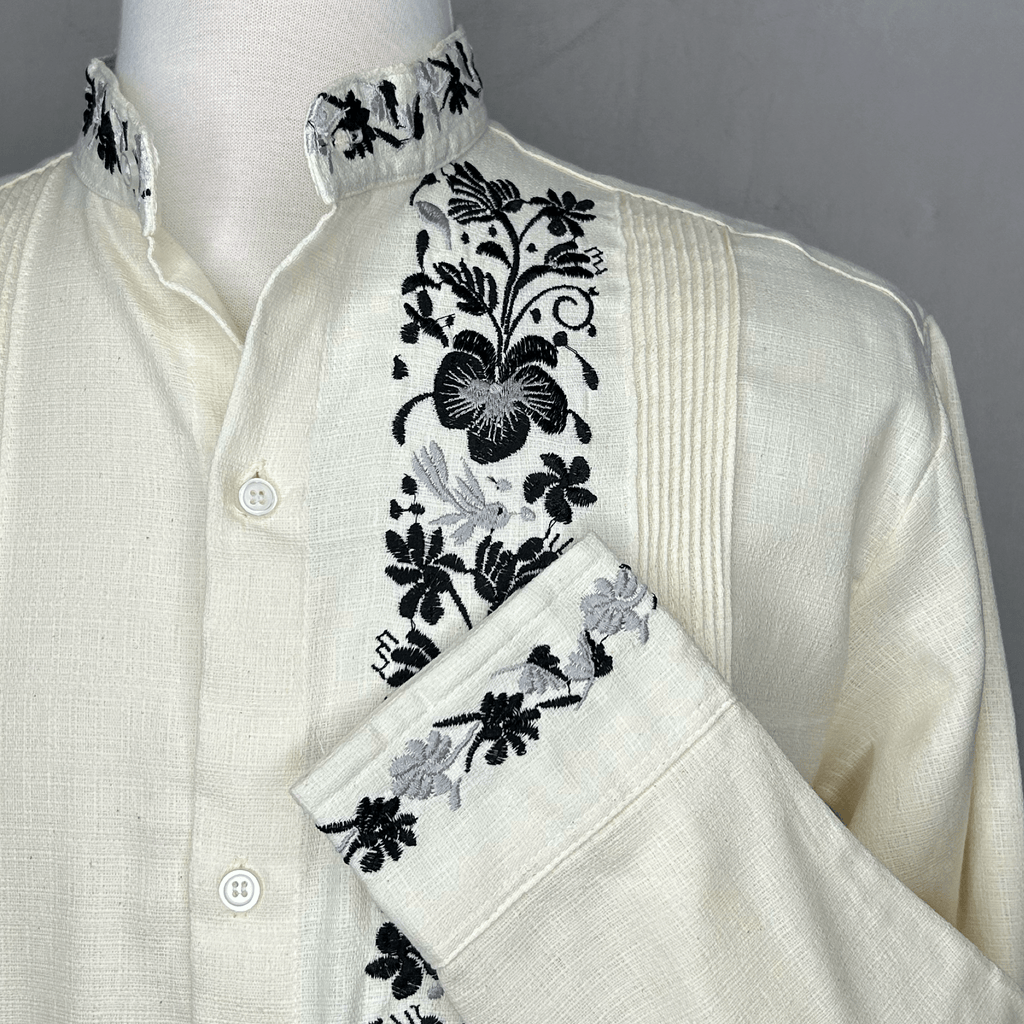 Men's Long Sleeve Linen Guayabera - Filipina Collar Men's Long Sleeve Linen Guayabera - Filipina Collar