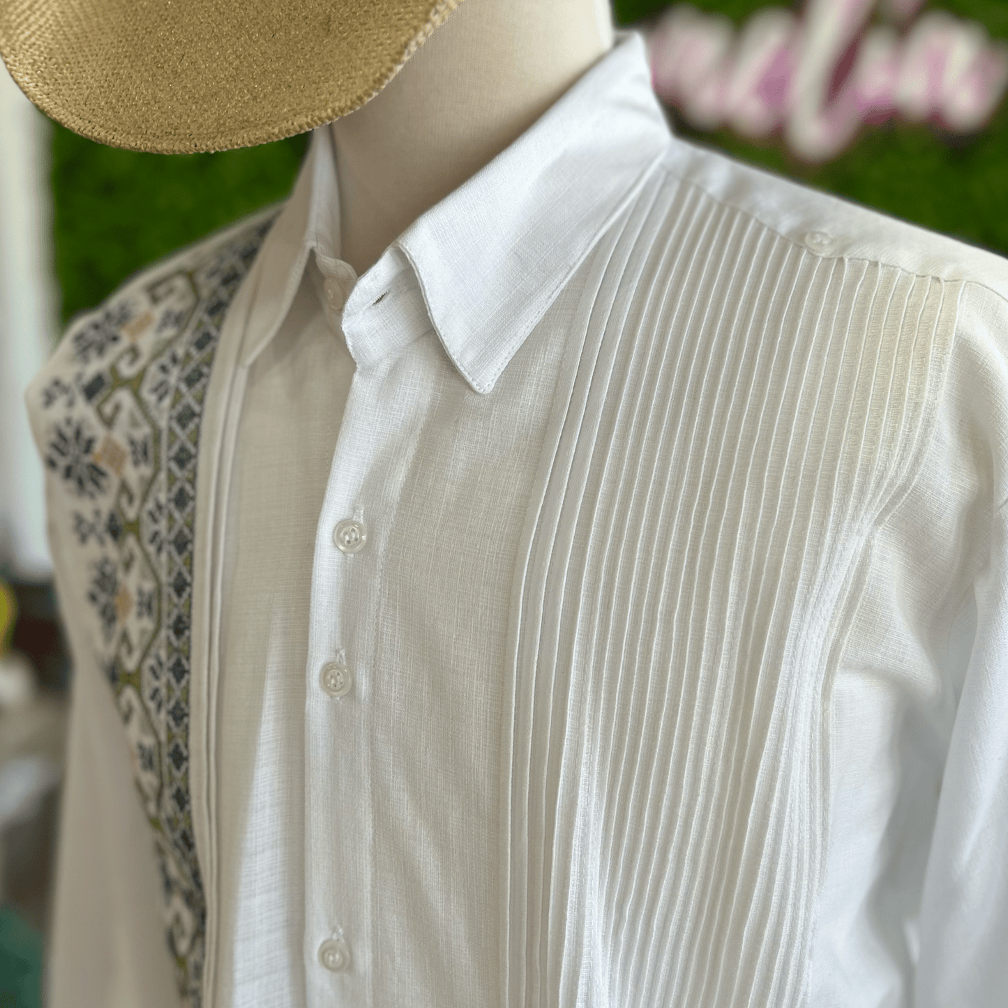 Men's Long Sleeve Linen Guayabera - Maiz