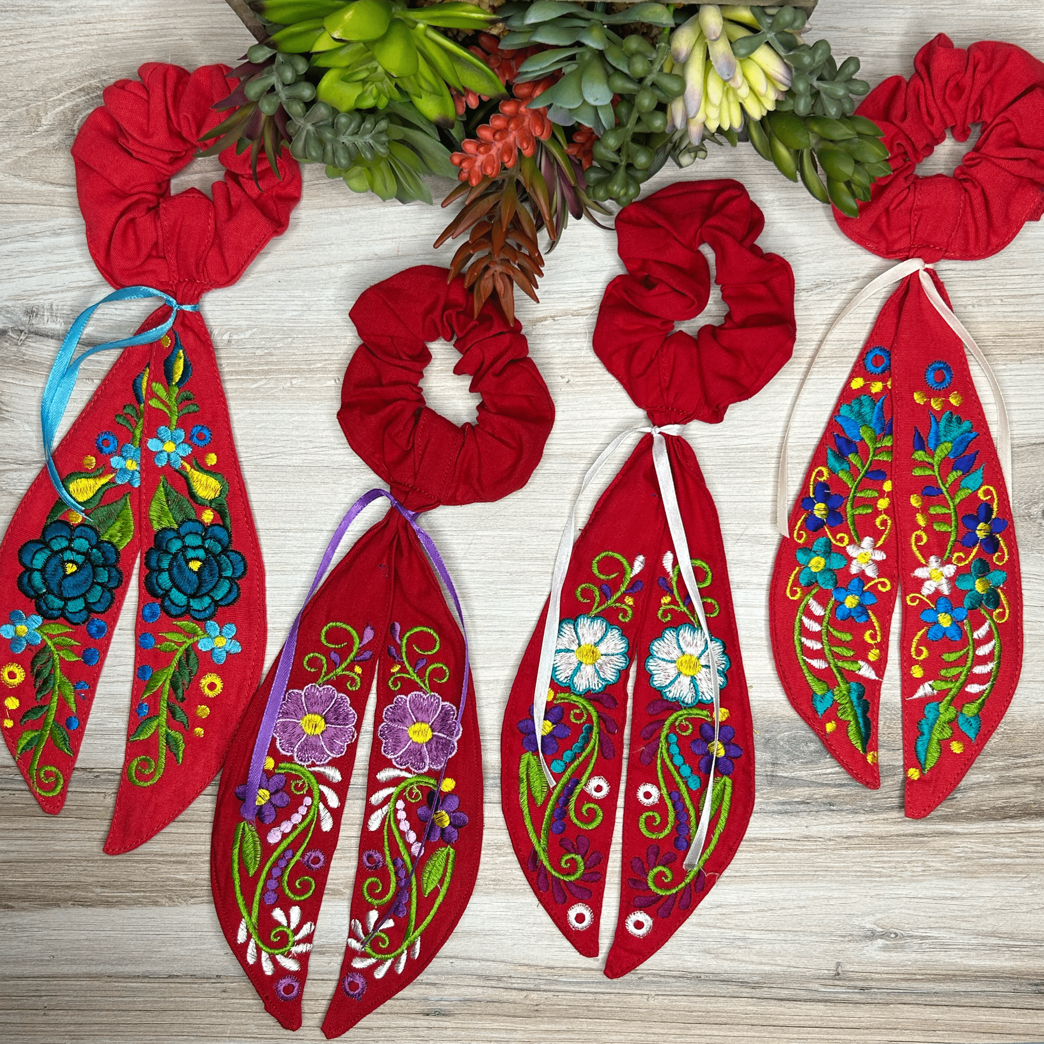 Mexican Embroidered Bow Scrunchie - Daisy Mexican Embroidered Bow Scrunchie - Daisy