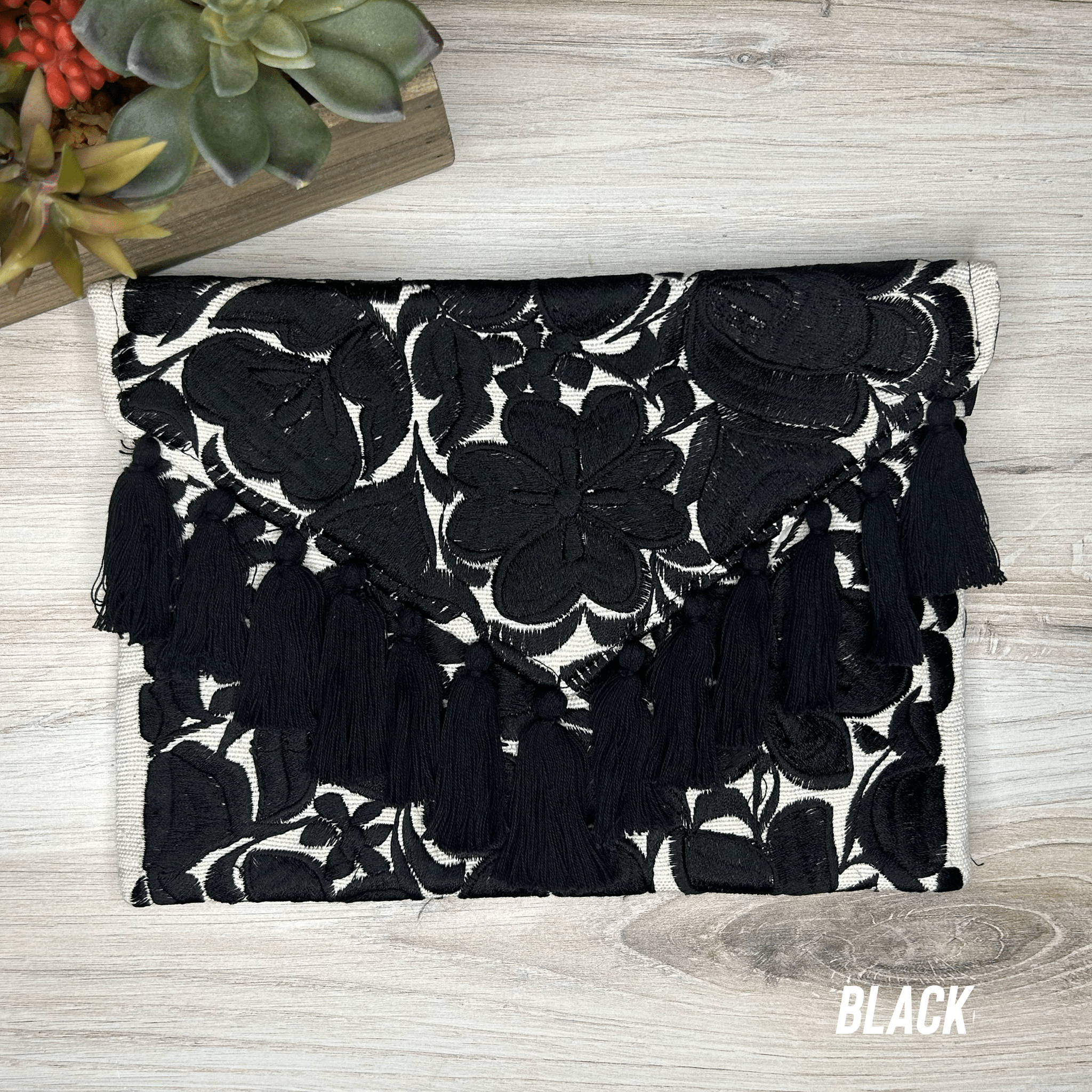 Mexican Embroidered Crossbody Clutch - Zinnia Mexican Embroidered Crossbody Clutch - Zinnia