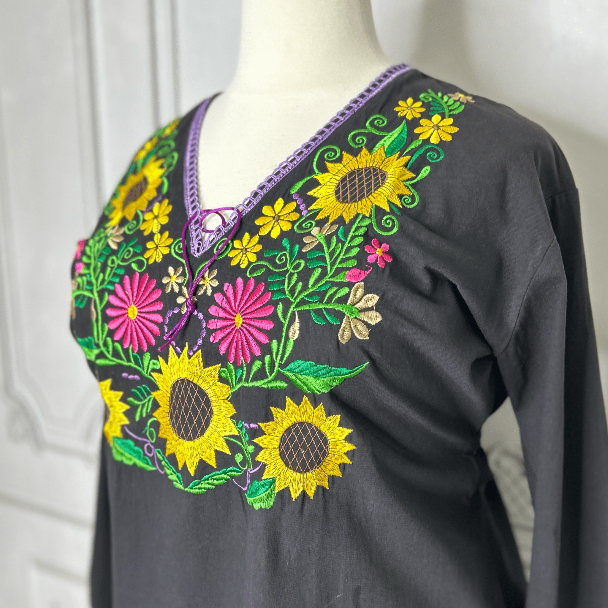 Mexican Embroidered Long Sleeve Sunflower Tunic Mexican Embroidered Long Sleeve Sunflower Tunic