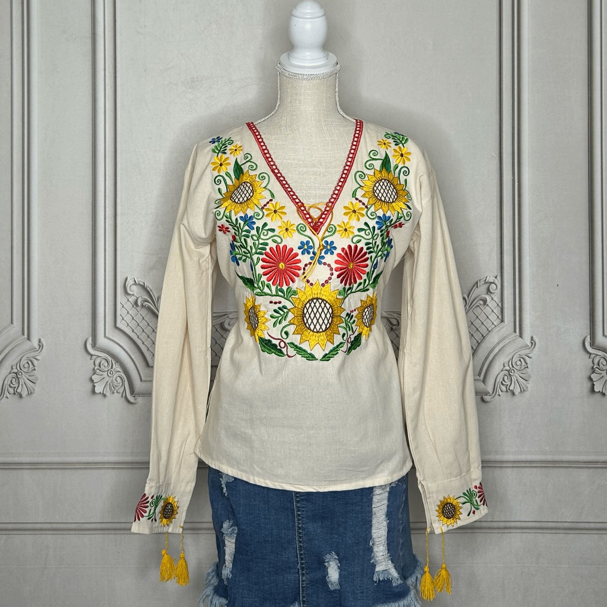 Mexican Embroidered Long Sleeve Sunflower Tunic Mexican Embroidered Long Sleeve Sunflower Tunic