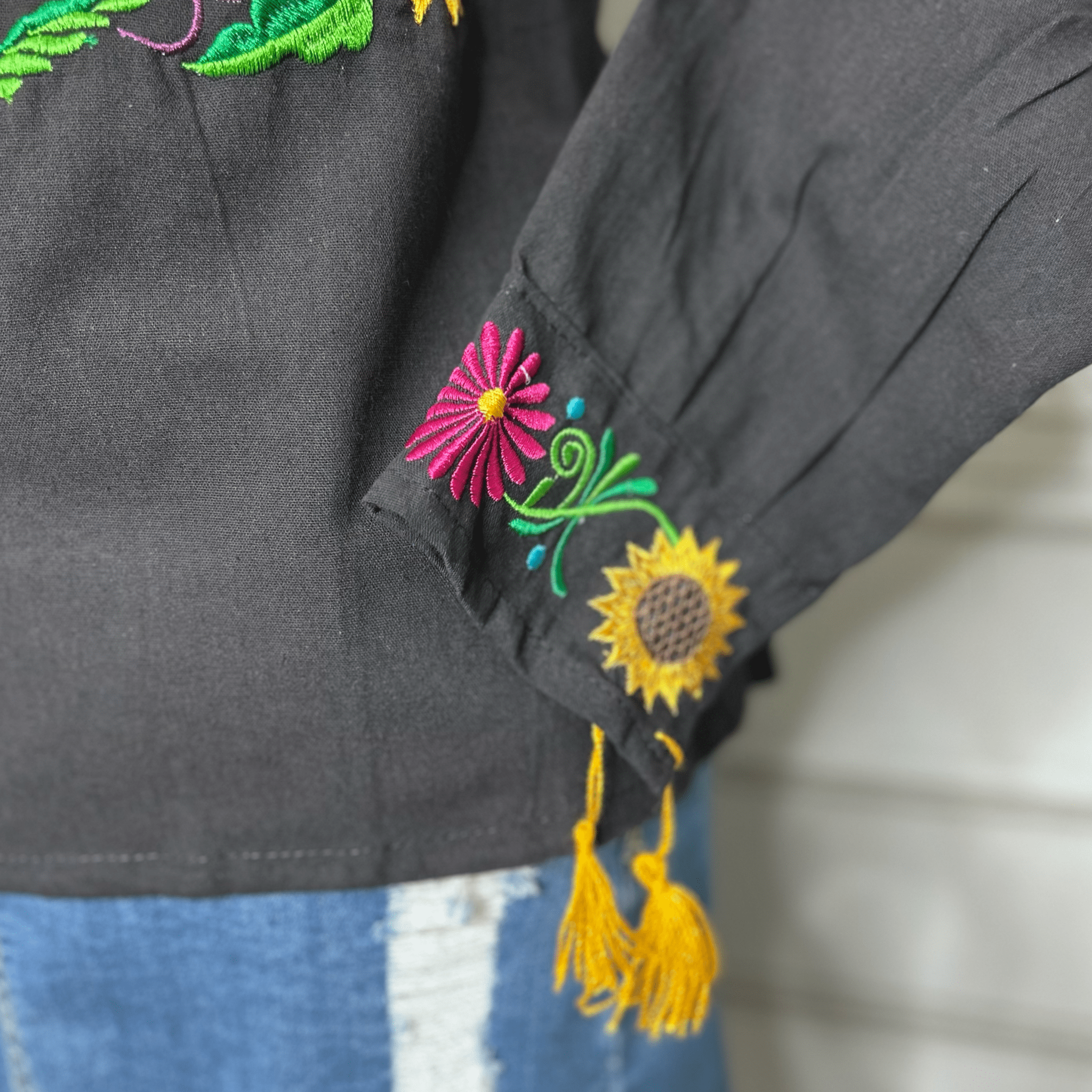 Mexican Embroidered Long Sleeve Sunflower Tunic Mexican Embroidered Long Sleeve Sunflower Tunic