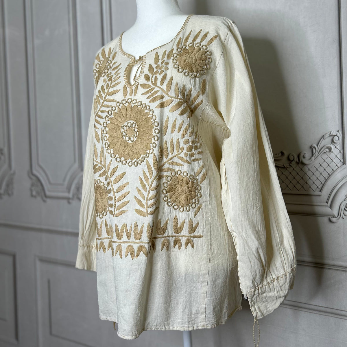 Mexican Embroidered Rococo Tunic - Cream Mexican Embroidered Rococo Tunic - Cream
