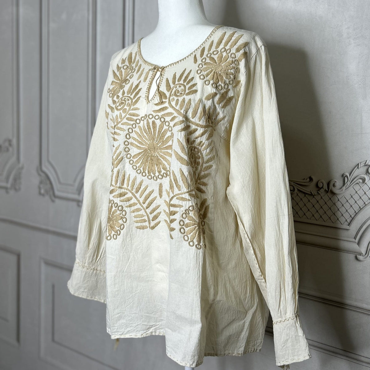 Mexican Embroidered Rococo Tunic - Cream Mexican Embroidered Rococo Tunic - Cream