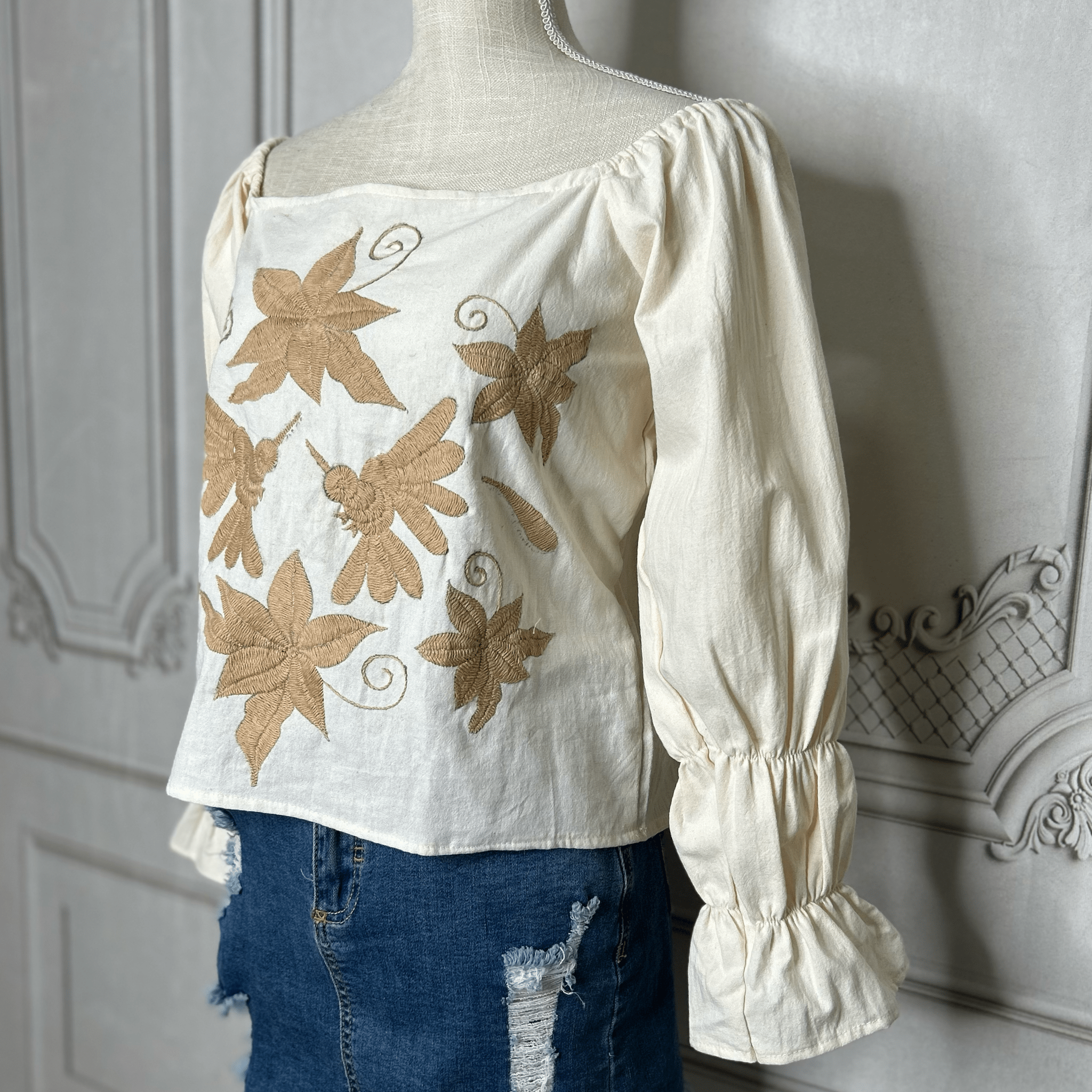 Mexican Otomi Blouse Puff Elastic Sleeve - Gold Mexican Otomi Blouse Puff Elastic Sleeve - Gold