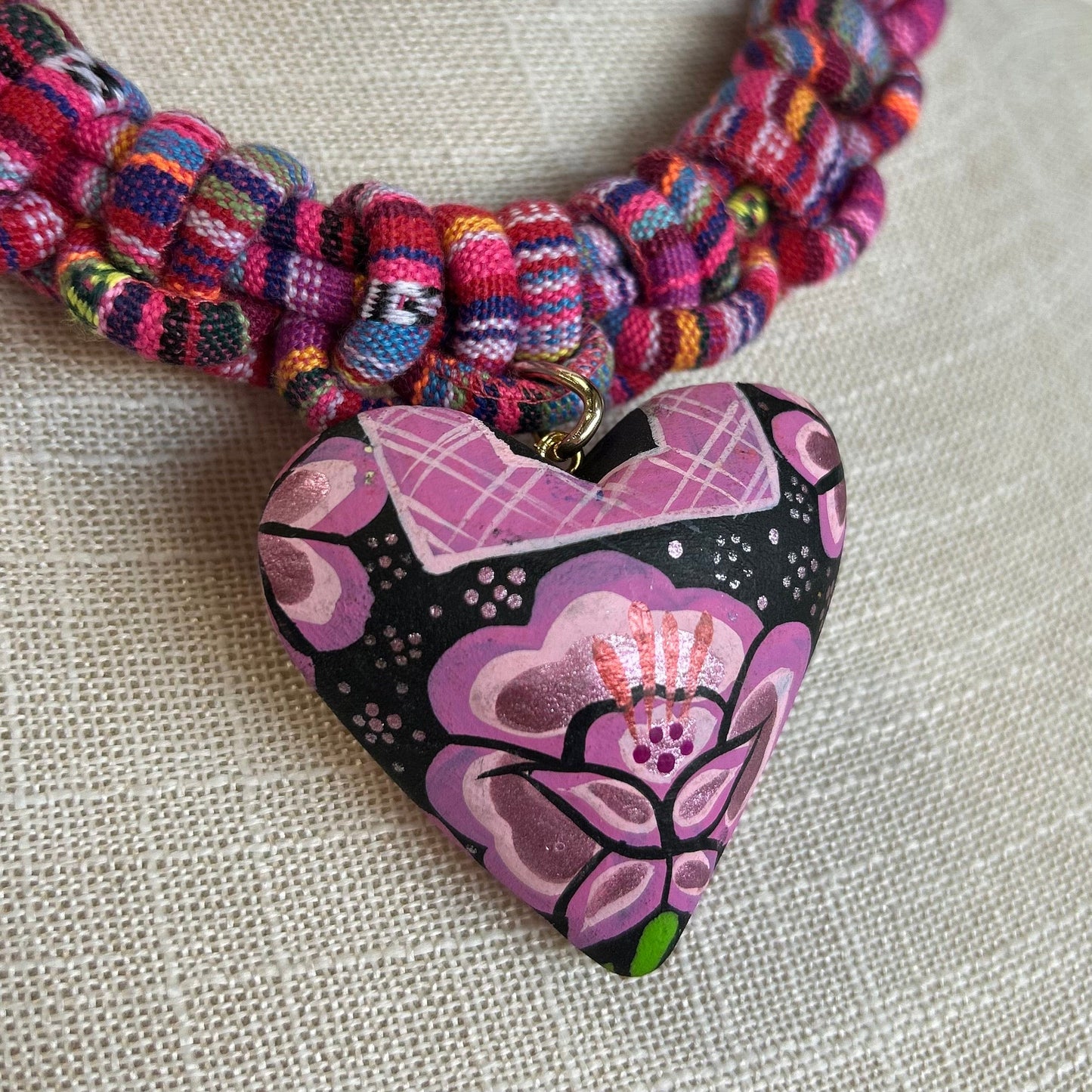 Oaxacan Ceramic Heart Necklace Set - Black Pink Huipil Oaxacan Ceramic Heart Necklace Set - Black Pink Huipil