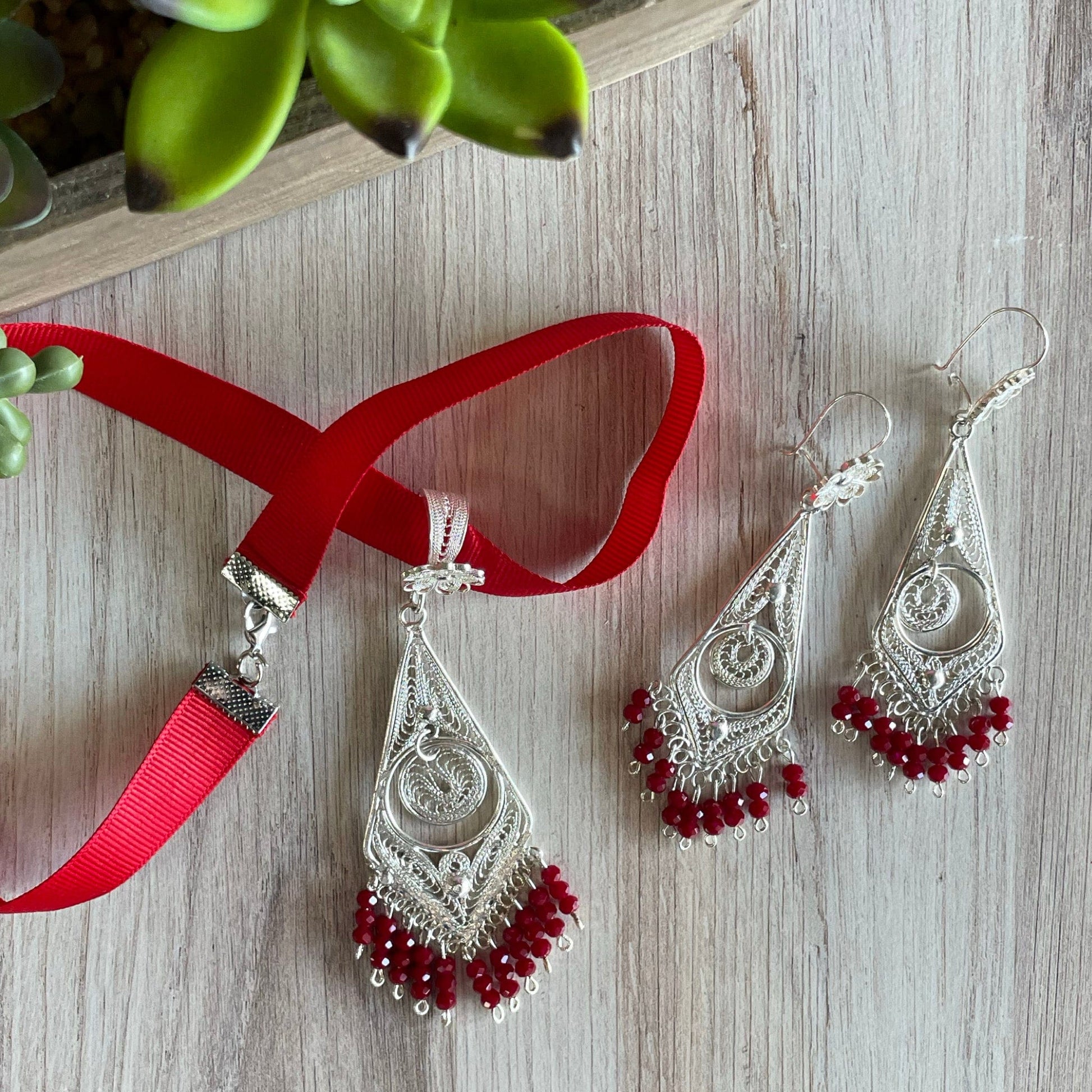 Oaxacan Filigree Earring and Pendant Set  - Eye Drop Large Silver