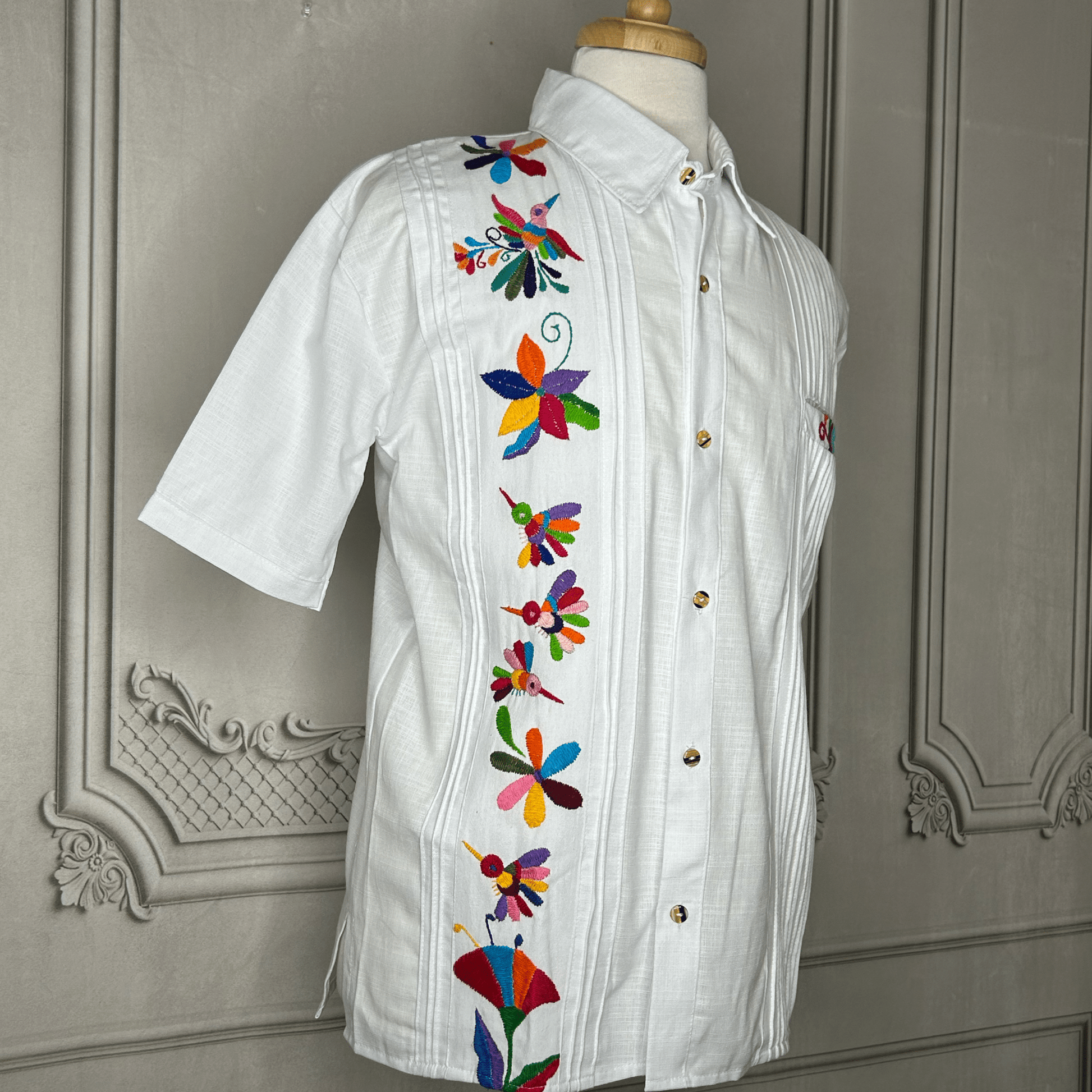 Otomi Men's Linen Guayabera