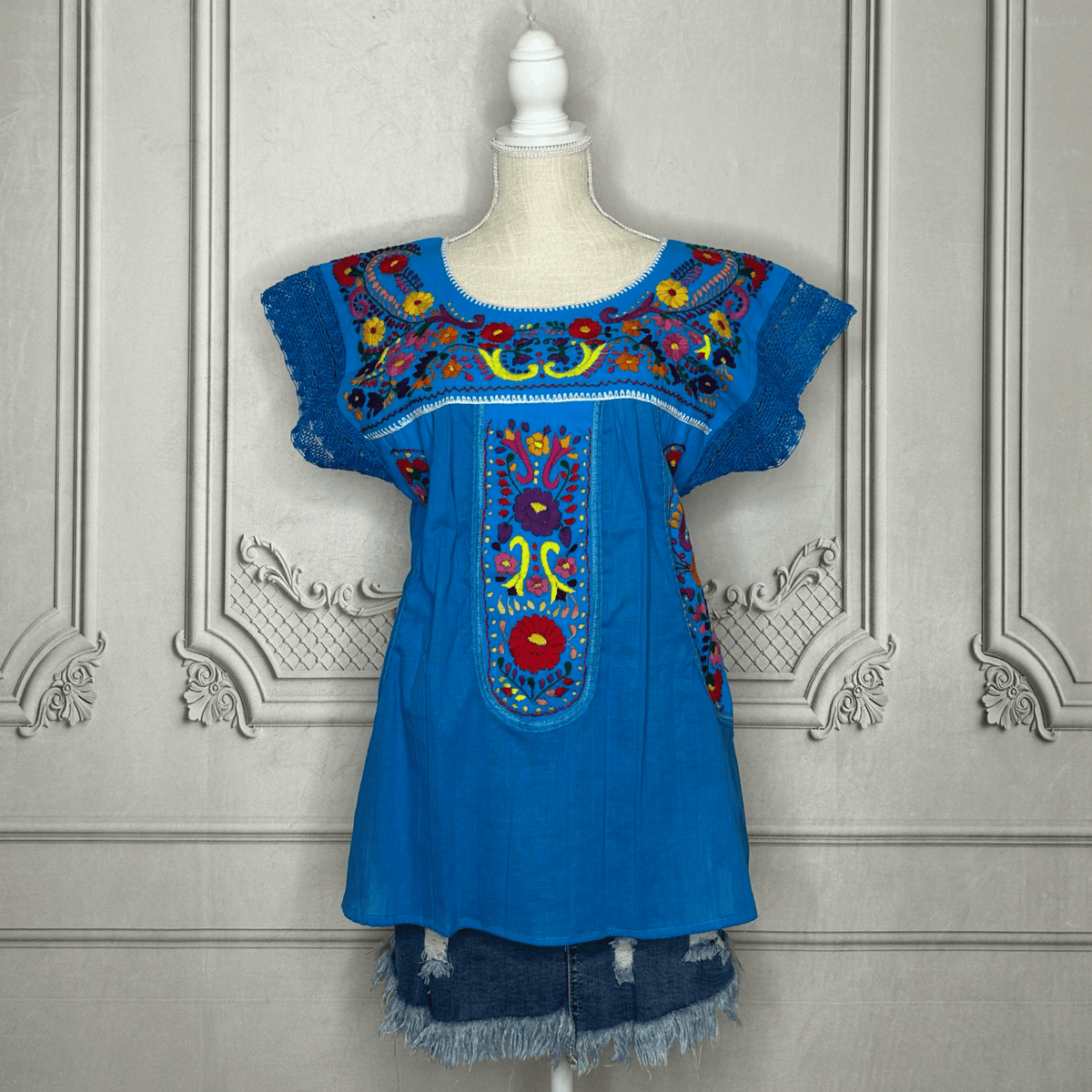 Puebla Embroidered Gauze Blouse - Laced Sleeve Puebla Embroidered Gauze Blouse - Laced Sleeve
