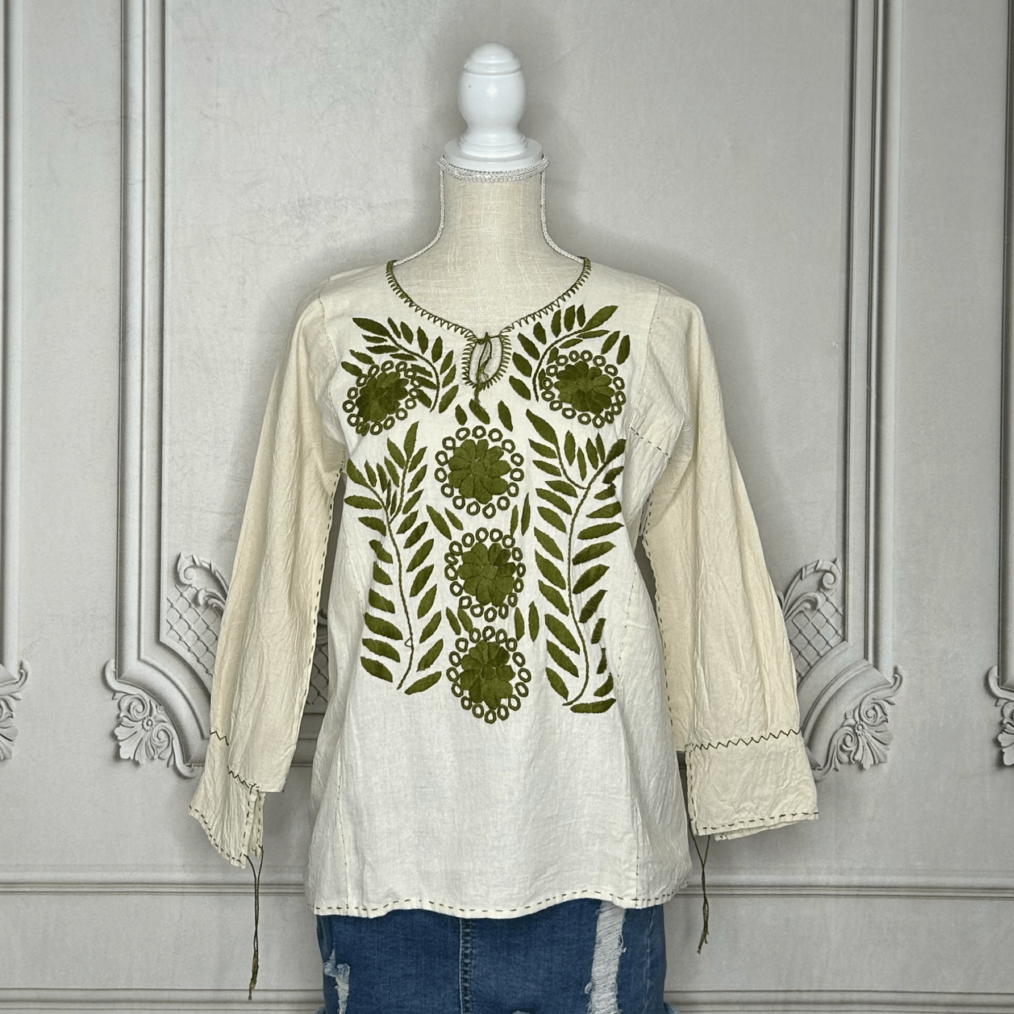 Rococo 3/4 Sleeve Tunic -  Manta Rococo 3/4 Sleeve Tunic -  Manta