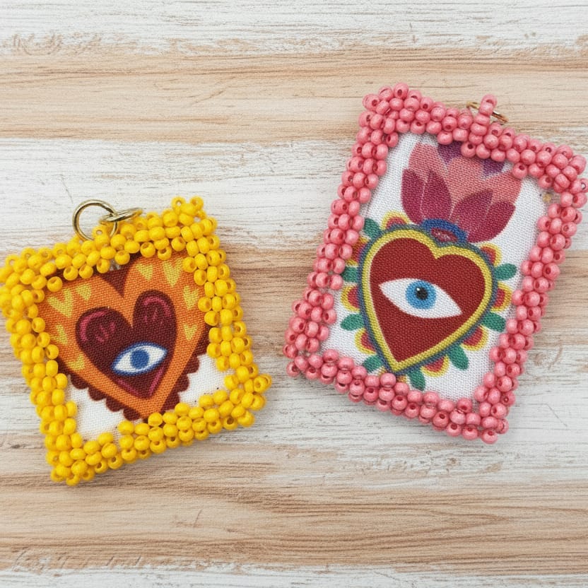 Sacred Heart Charm - Escapulario Sacred Heart Charm Escapulario | Handmade in Mexico | Camelia