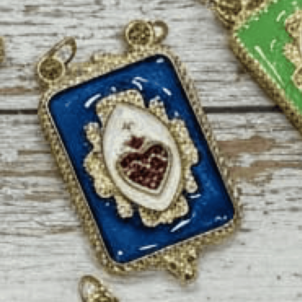 Sacred Heart Milagrito Charm Sacred Heart Milagrito Charm | Resin | Handmade in Mexico | Camelia