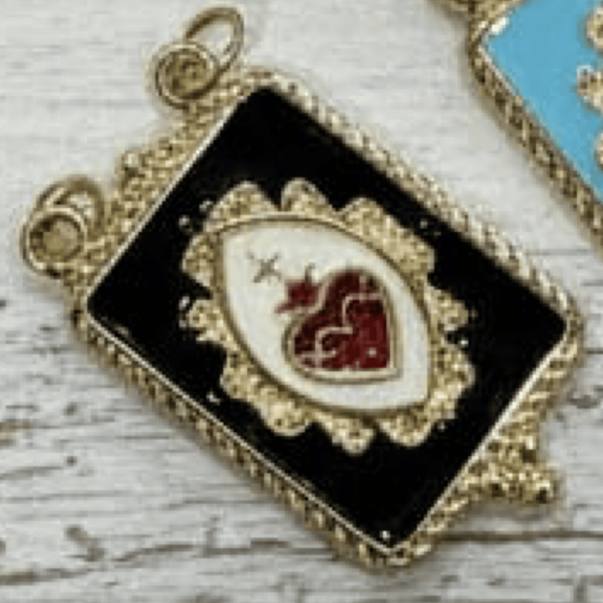 Sacred Heart Milagrito Charm Sacred Heart Milagrito Charm | Resin | Handmade in Mexico | Camelia