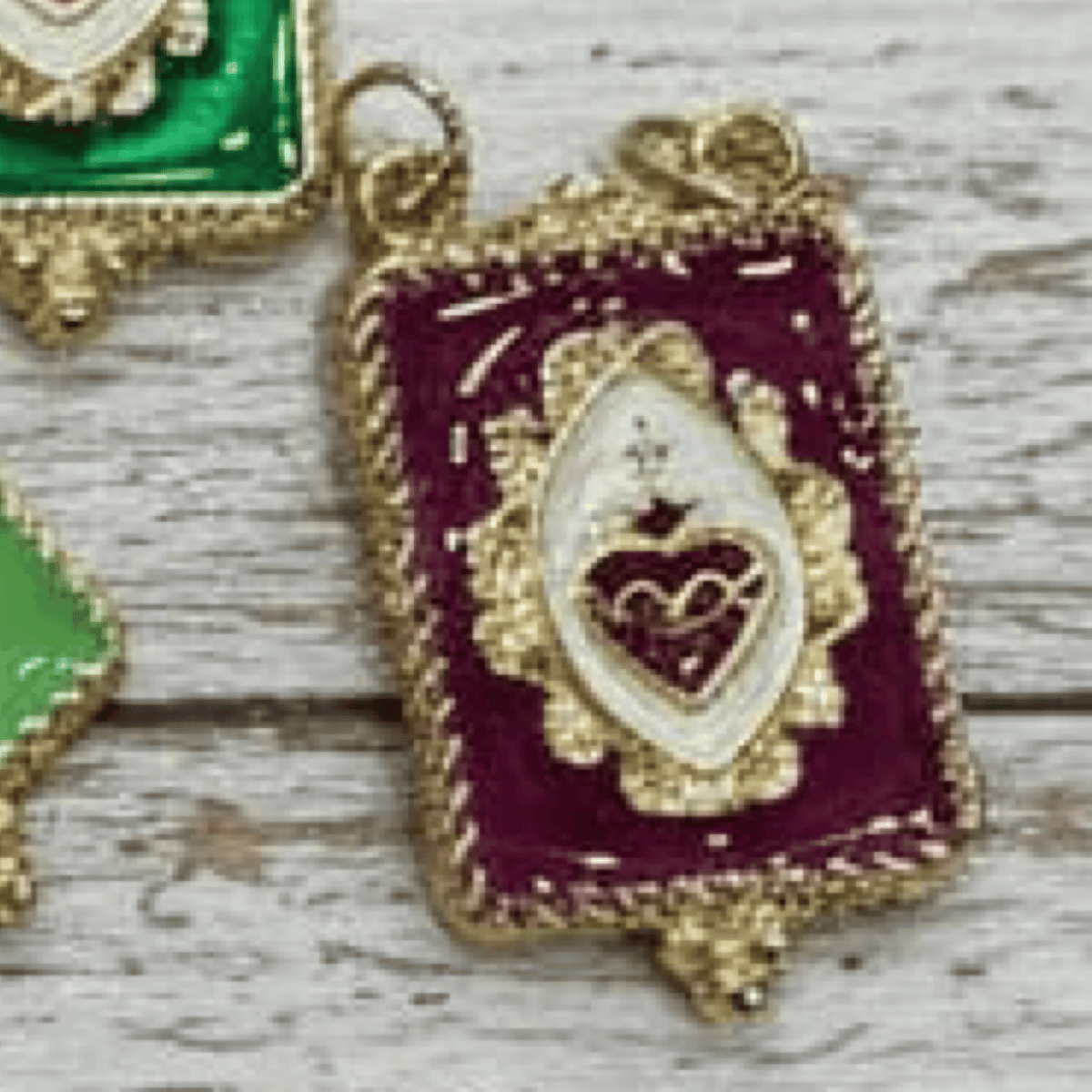 Sacred Heart Milagrito Charm Sacred Heart Milagrito Charm | Resin | Handmade in Mexico | Camelia
