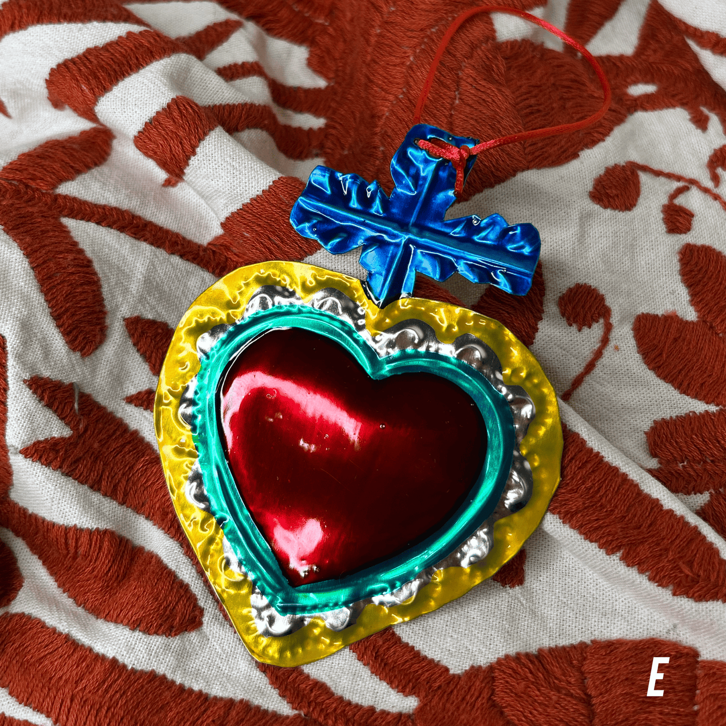 Sacred Heart Tin Ornament - Milagritos de Latón Sacred Heart Tin Ornament - Milagritos de Latón