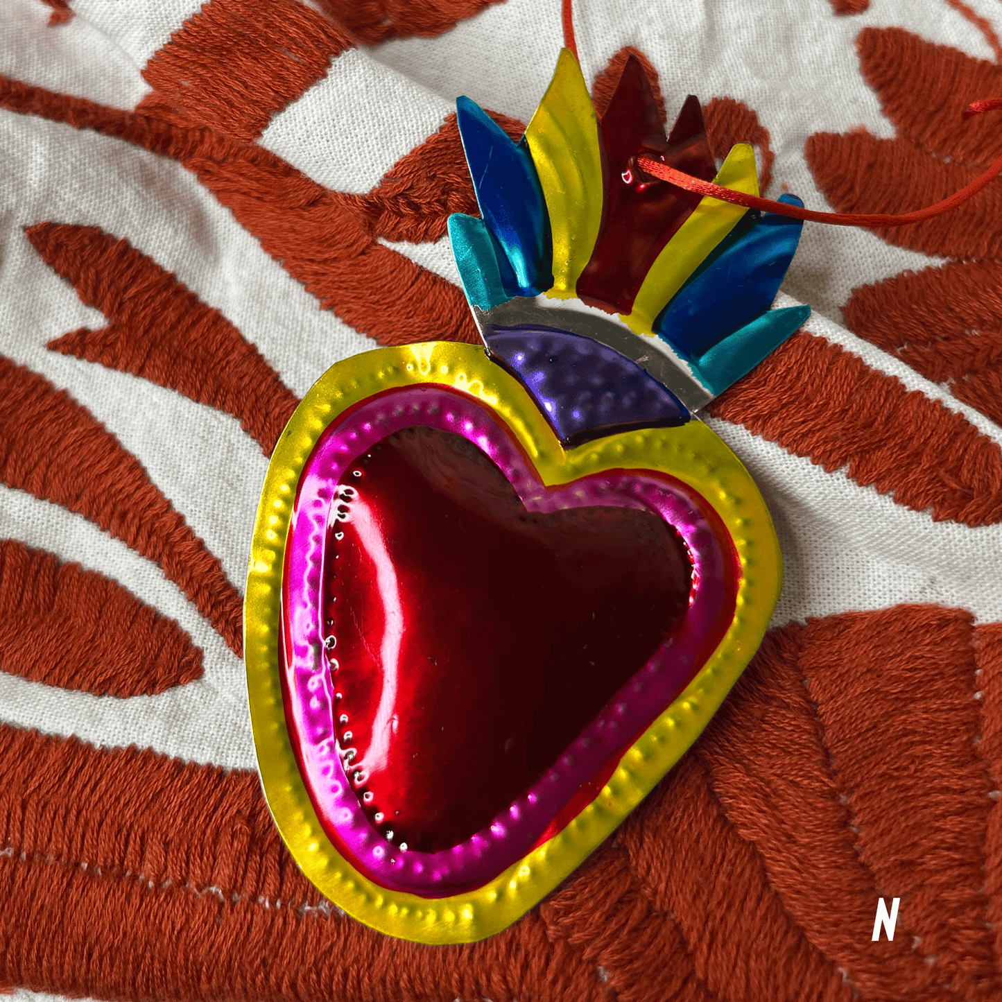 Sacred Heart Tin Ornament - Milagritos de Latón Sacred Heart Tin Ornament - Milagritos de Latón