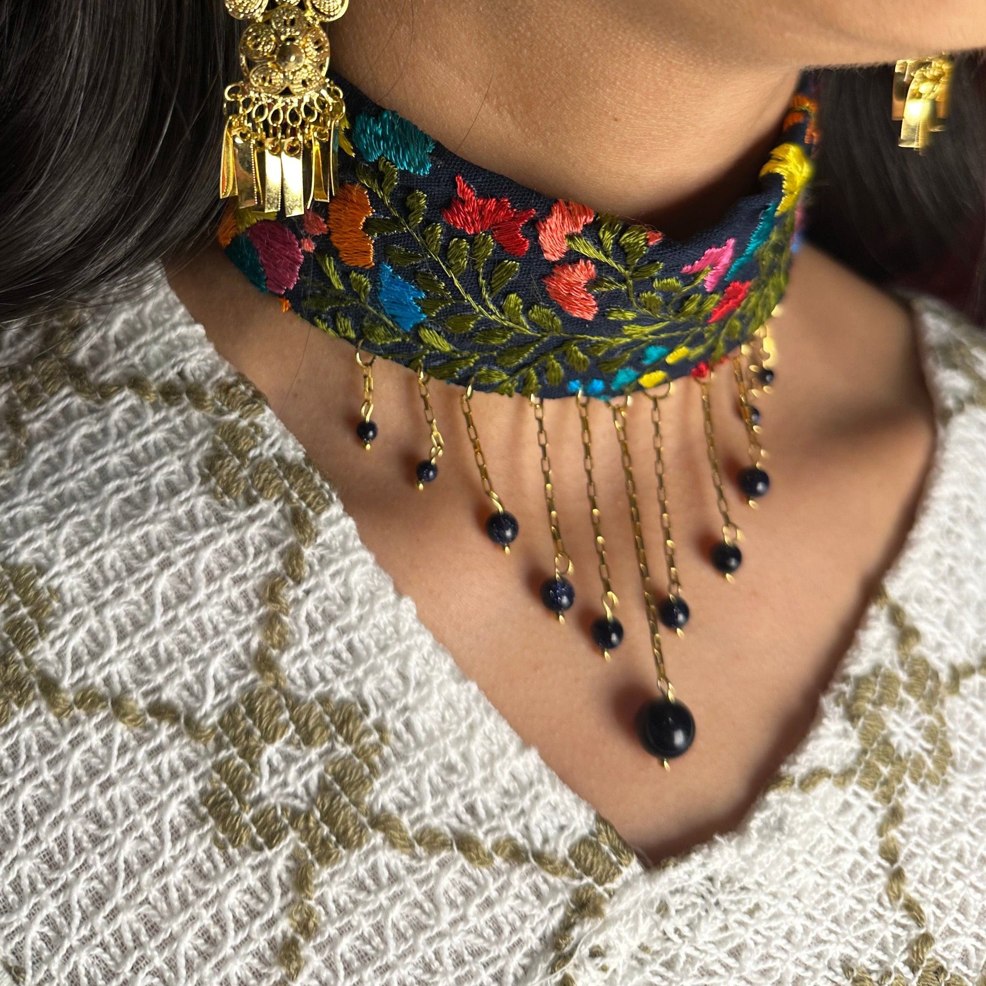 San Antonino Blue Aventurine Crystal Choker San Antonino Blue Aventurine Crystal Choker