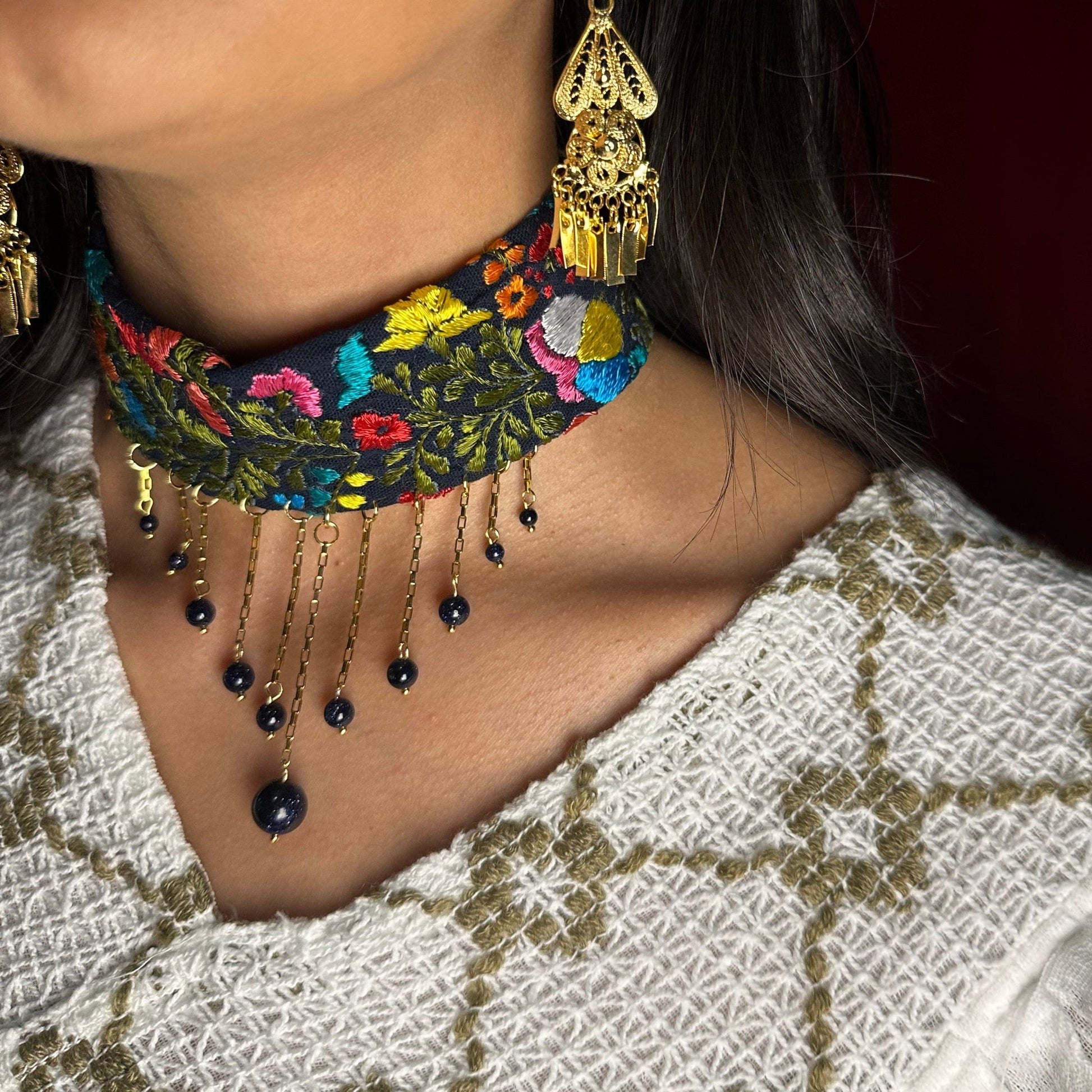 San Antonino Blue Aventurine Crystal Choker San Antonino Blue Aventurine Crystal Choker