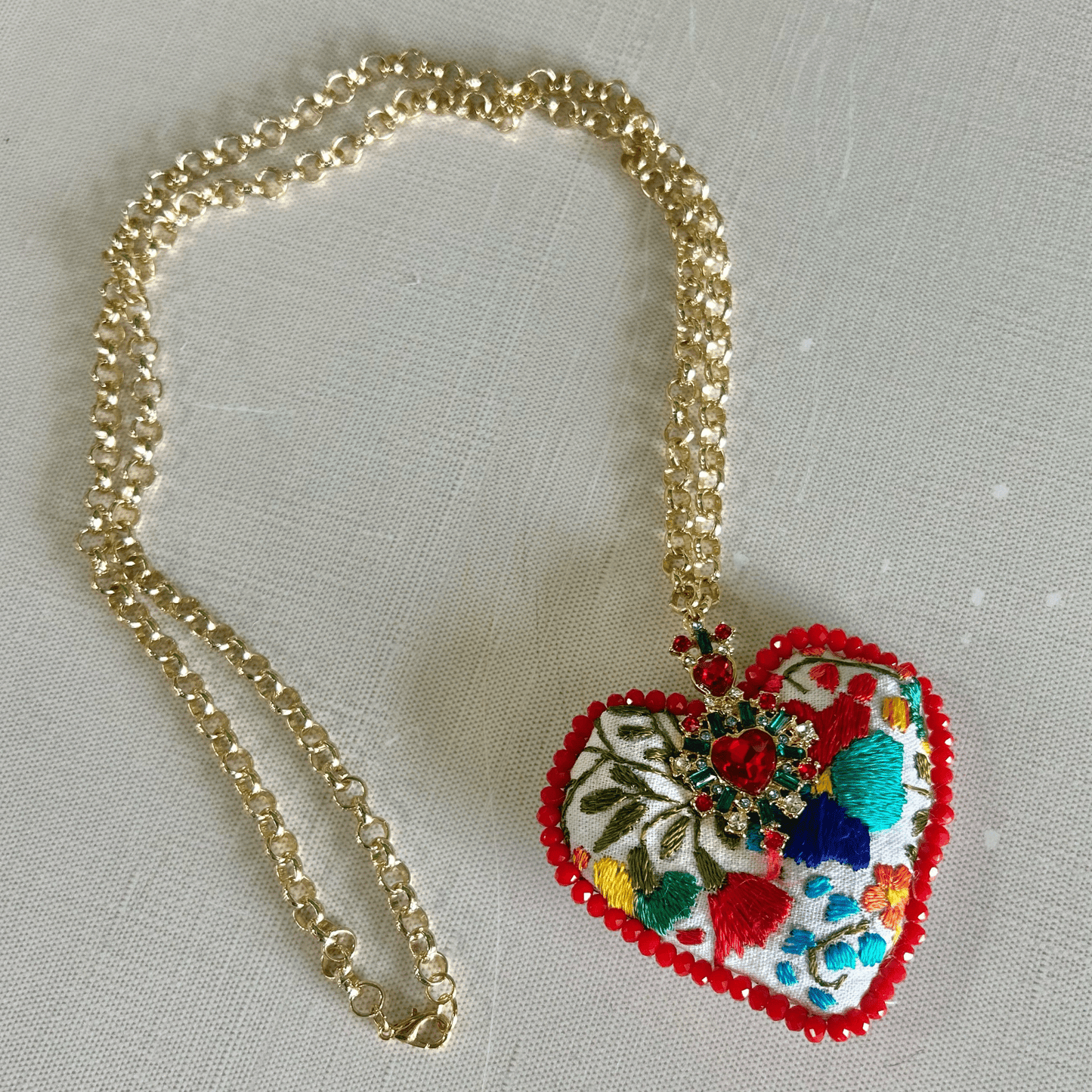 San Antonino Embroidered Heart Earrings - Crystals San Antonino Embroidered Heart Earrings - Crystals