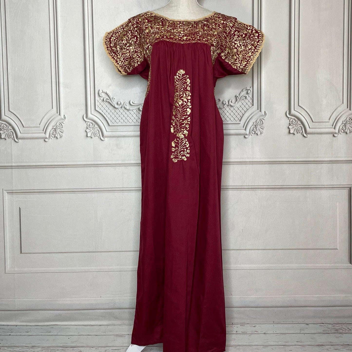 San Antonino Gala Dress - Maroon Long San Antonino Gala Dress - Maroon Long