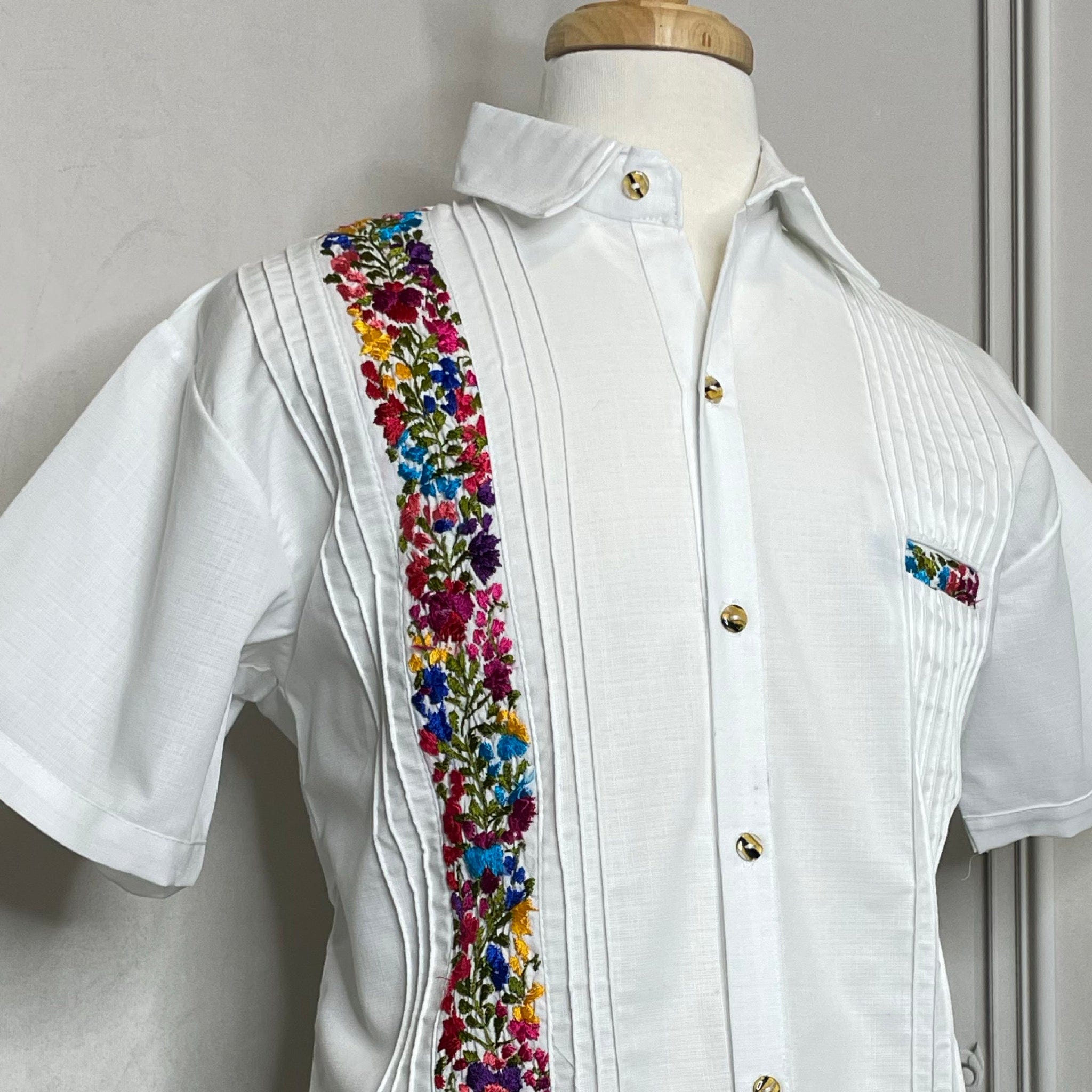 Mexican Linen top Guayabera NEW