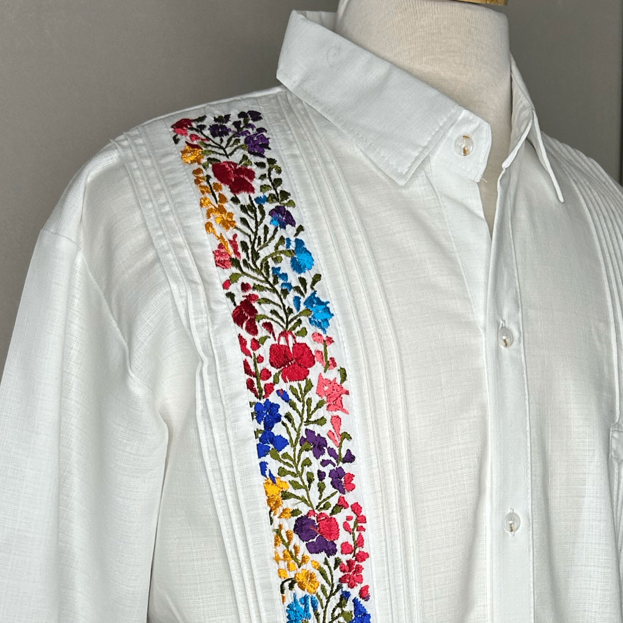 San Antonino Men's  Long Sleeve Linen Guayabera - Multi San Antonino Men's  Long Sleeve Linen Guayabera - Multi